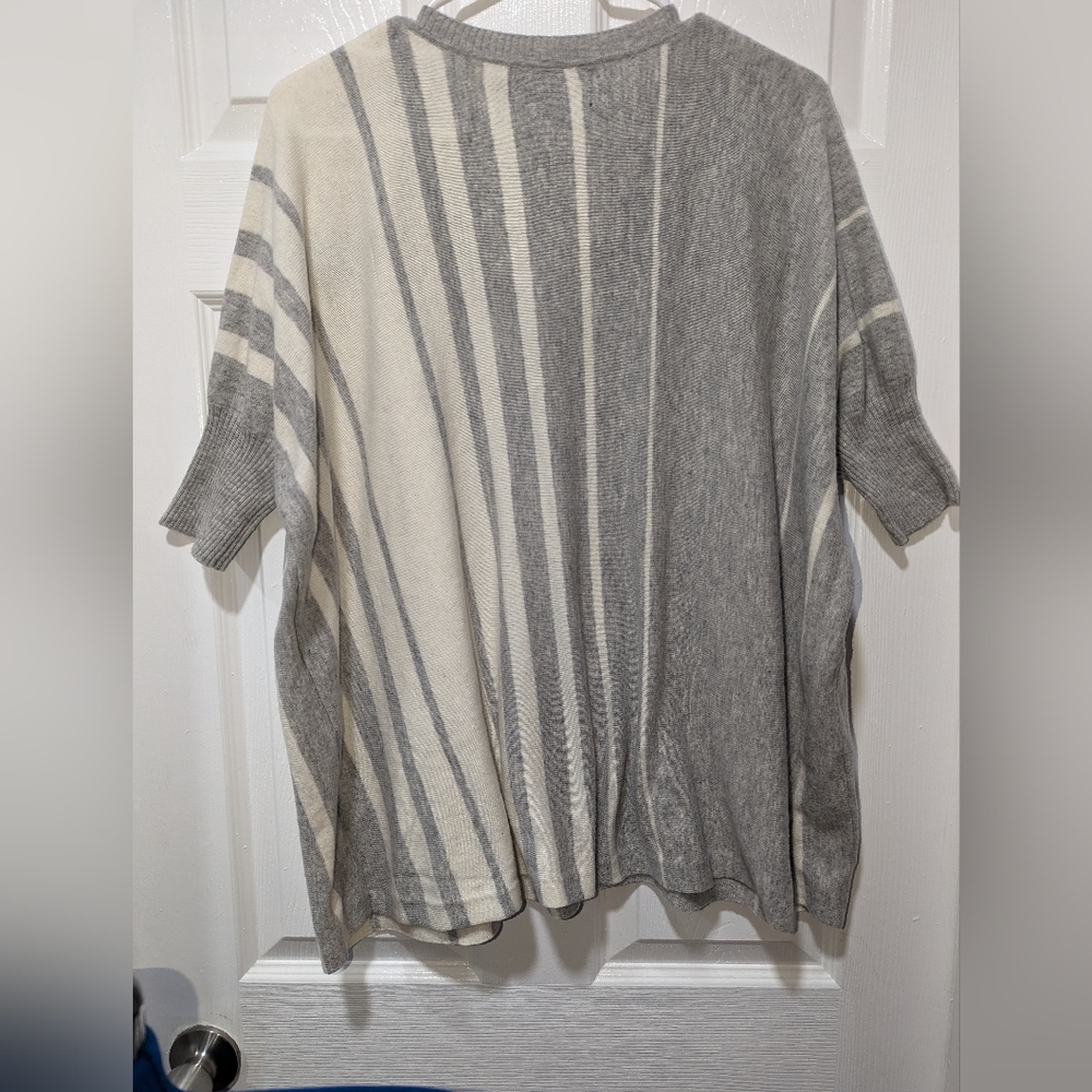 Young Threads Grey Sweater - Picture 4 of 6